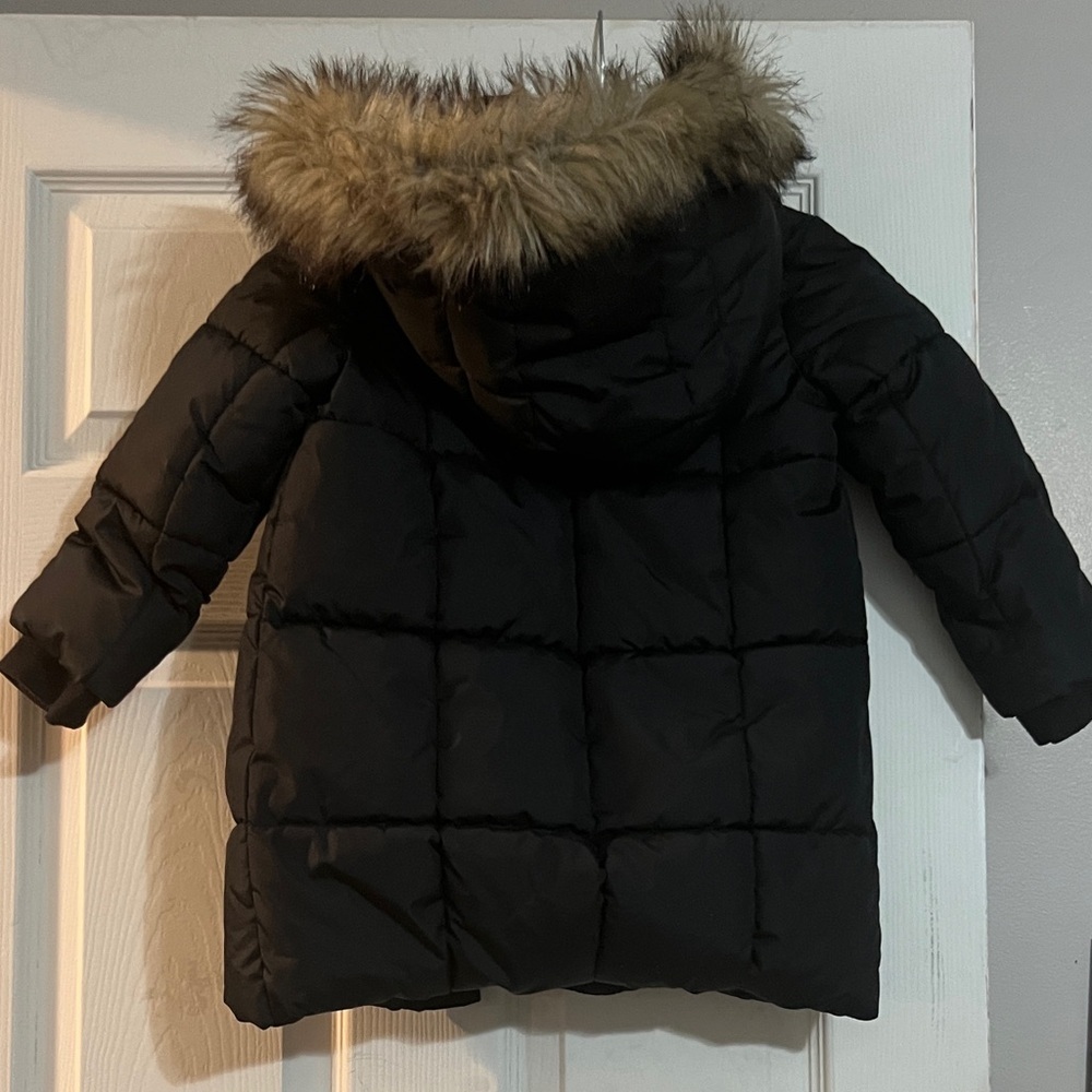 Baby GAP Black Puffer Jacket with Faux Fur Hood - Picture 4 of 5